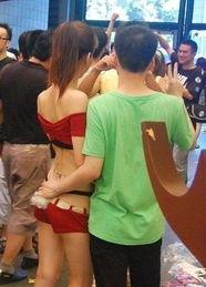 邯郸模特吃瓜事件视频