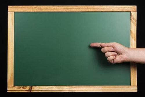 学校亭子吃瓜事件,一场甜蜜的误会与和谐解决